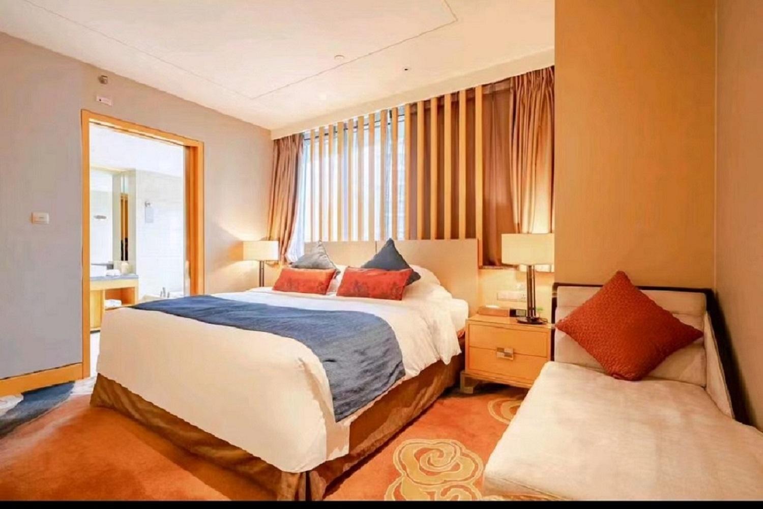 Felton Grand Hotel Csengtu Kültér fotó
